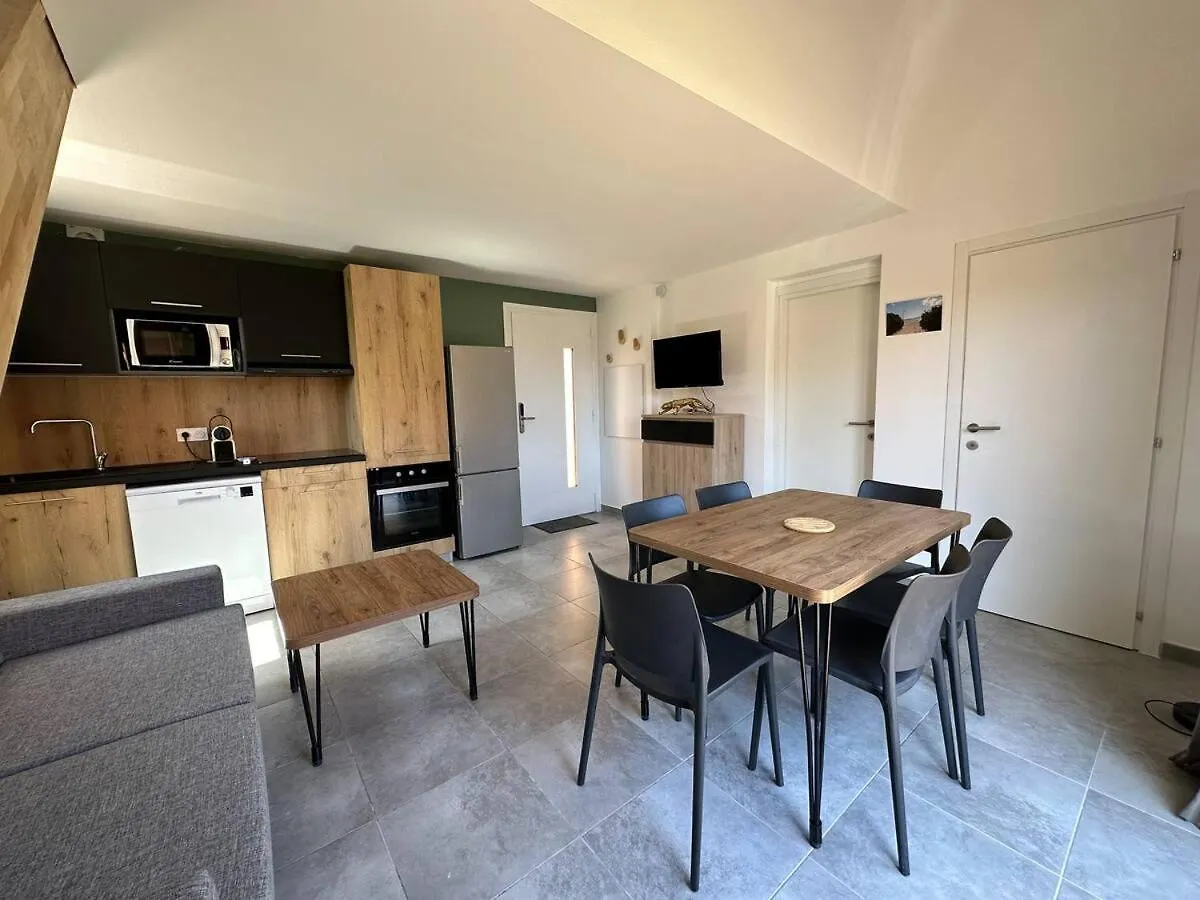 Mini Villa T3 De 48M2 Lecci France