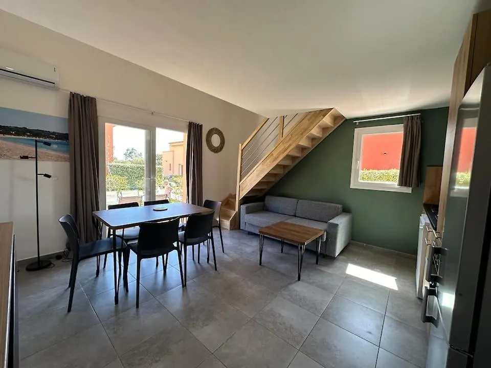 Mini Villa T3 De 48M2 Lecci Holiday home